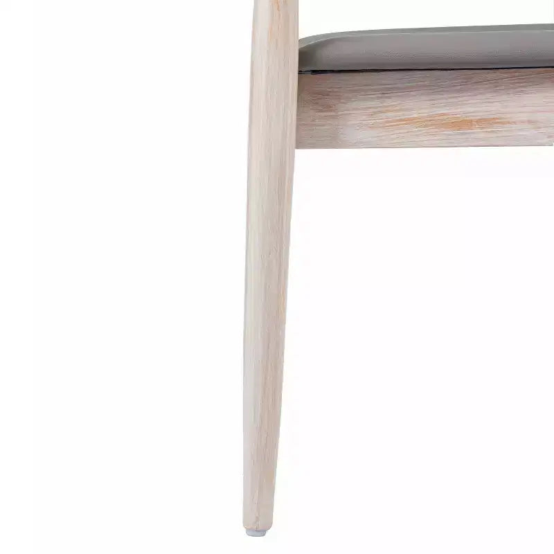Chaise de salle à manger commerciale en bois massif avec dossier à lattes et siège en vinyle