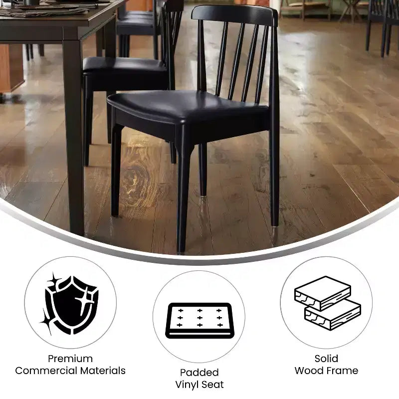 Chaise de salle à manger commerciale en bois massif avec dossier à lattes et siège en vinyle