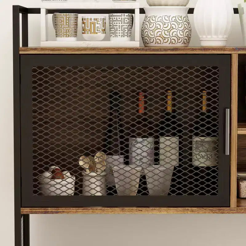 Buffet de cuisine en bois de 59 po avec portes en métal, 3 tiroirs et étagères