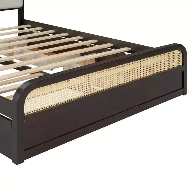 Lit plateforme queen size en bois avec lit gigogne et 2 tiroirs, accents en rotin